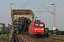 Adtranz 22295 - Railion "145 001-4"
09.06.2008 - Duisburg-Baerl, Haus-Knipp-Brücke
Malte Werning