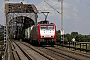 Siemens 21067 - Railion "189 082-1"
17.06.2008 - Duisburg Baerl "Haus Knip Brücke"
Rolf Alberts